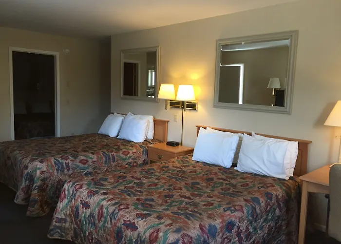 A Western Rose Motel