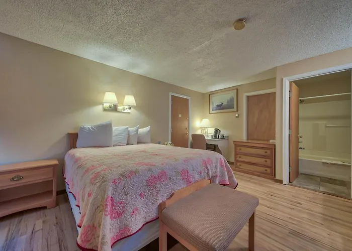 A Western Rose Motel